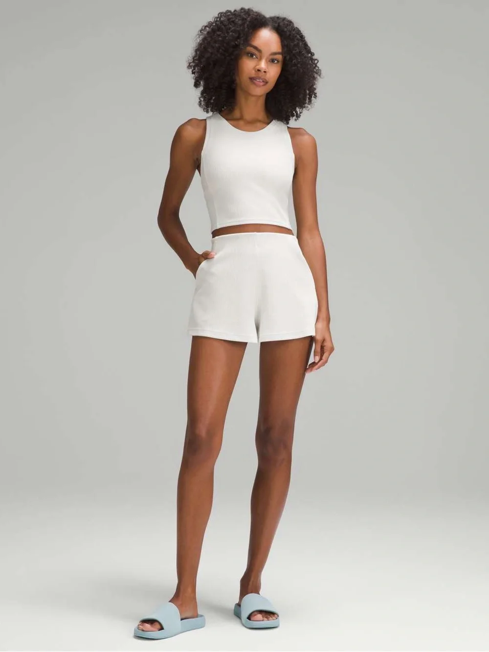 NWT Lululemon Ribbed Softstreme High Rise Short 2